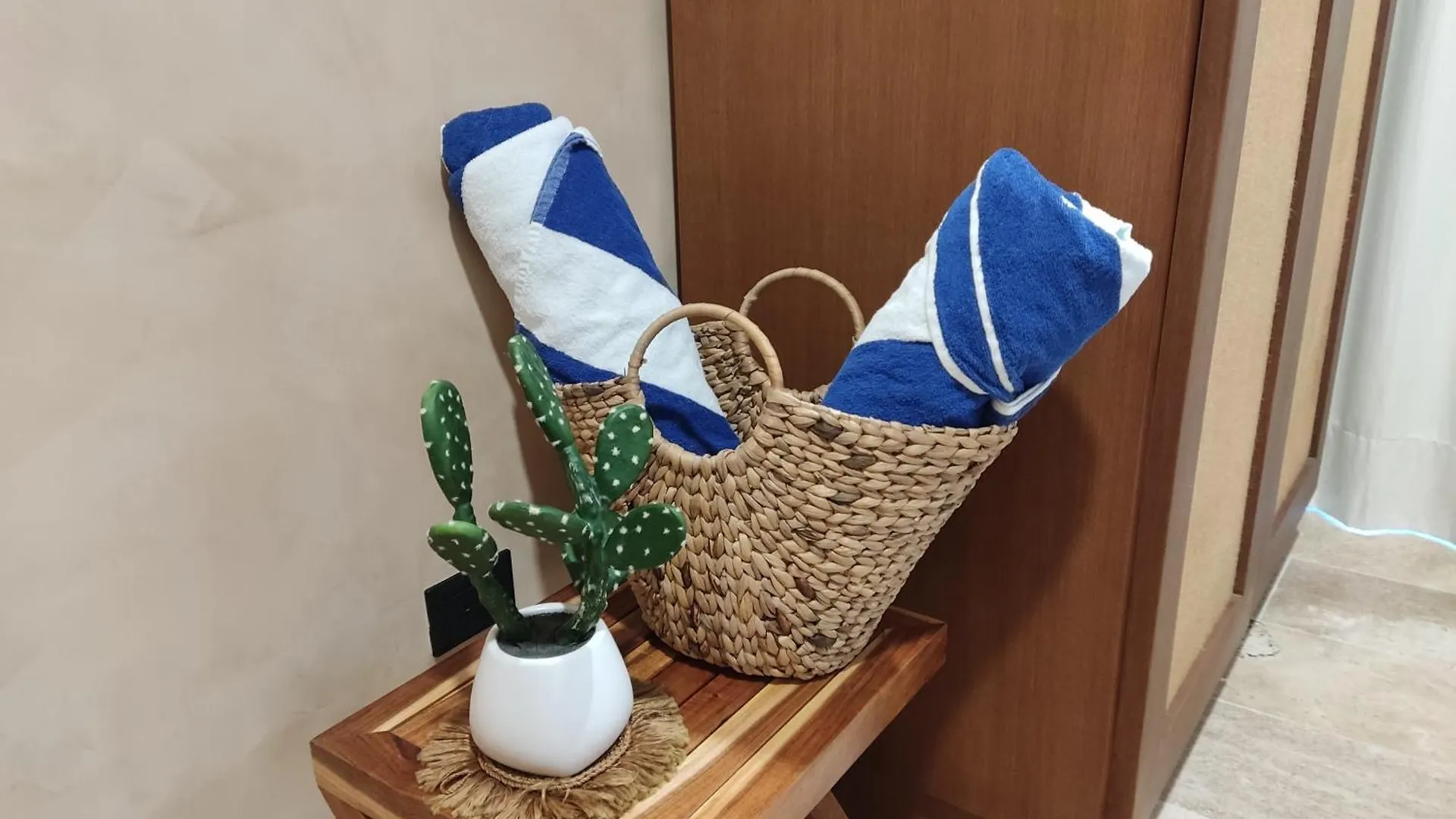 New Modern Apartment 1Bdr - Beach Access Тулум
