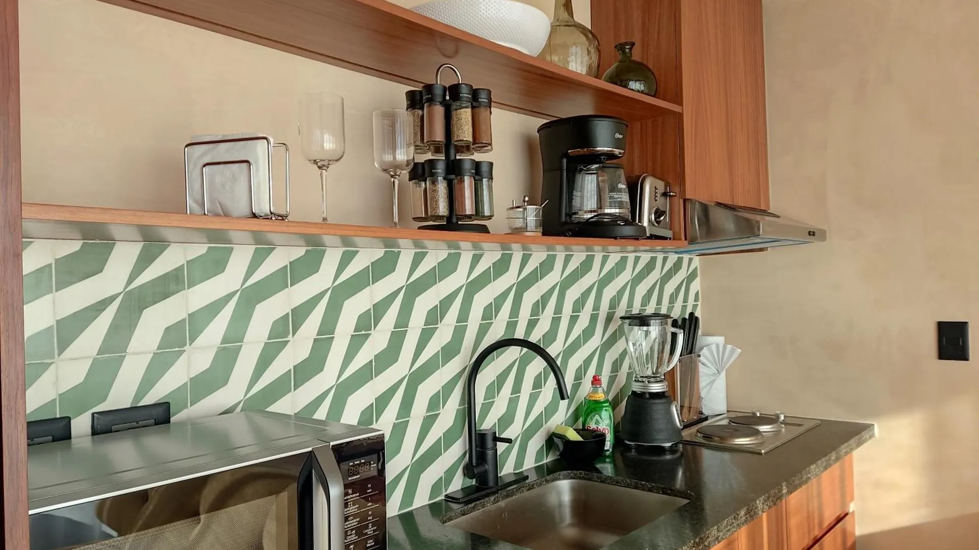 New Modern Apartment 1Bdr - Beach Access Тулум