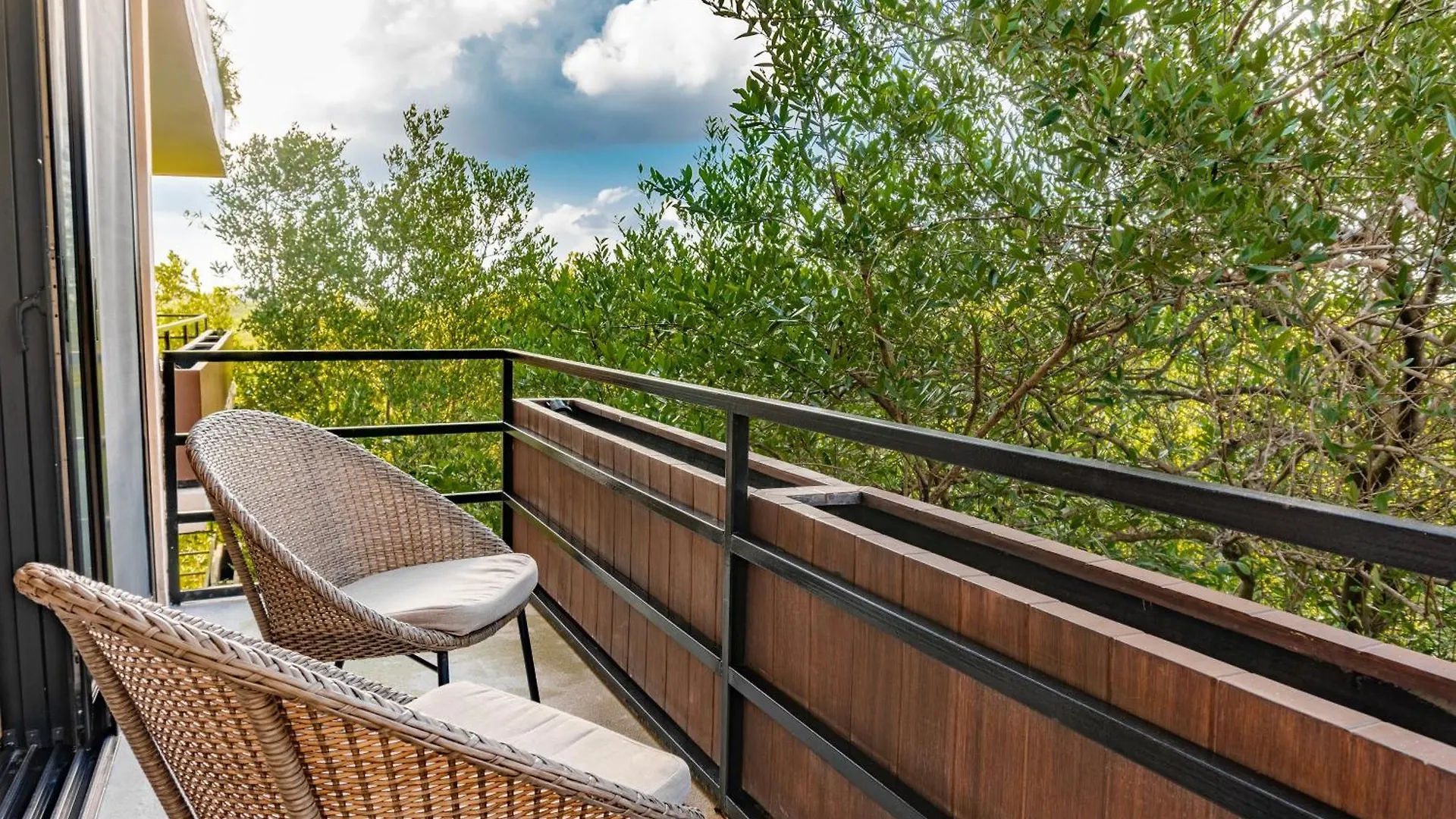 New Modern Apartment 1Bdr - Beach Access Тулум