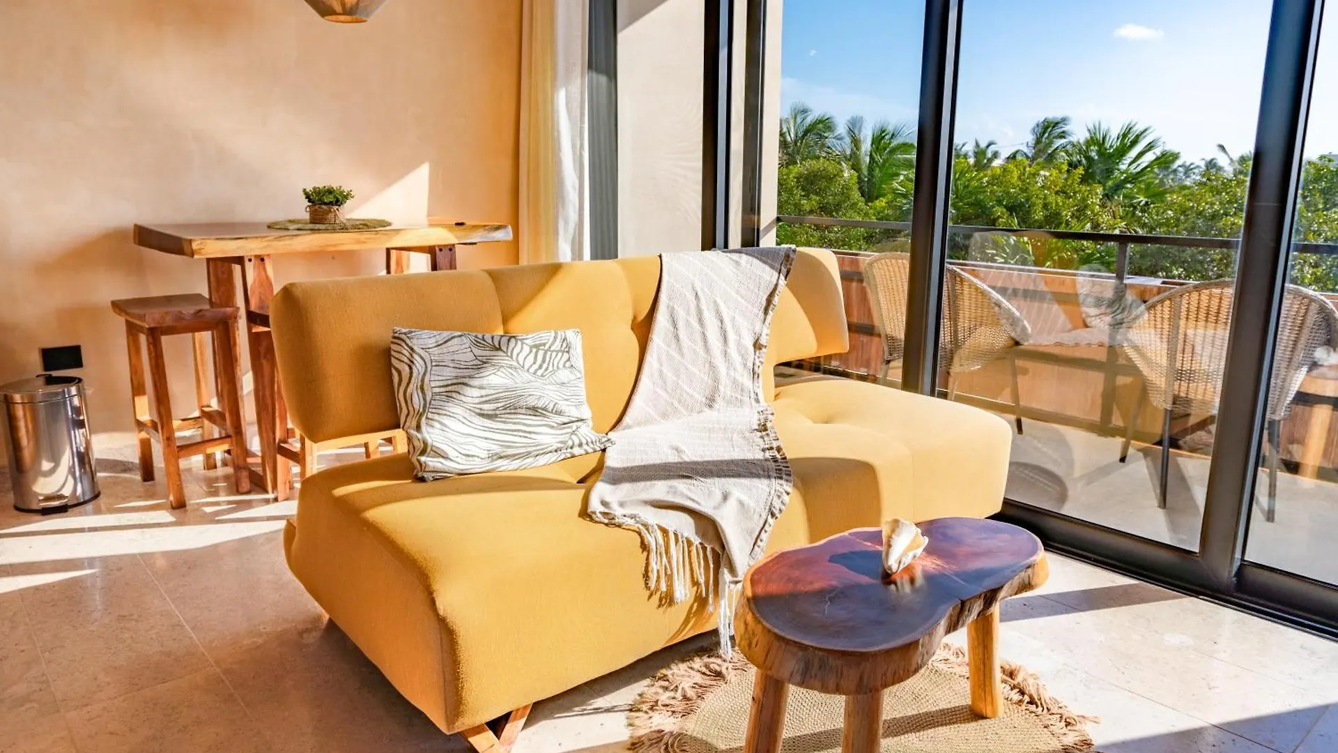 New Modern Apartment 1Bdr - Beach Access Tulum Mexiko