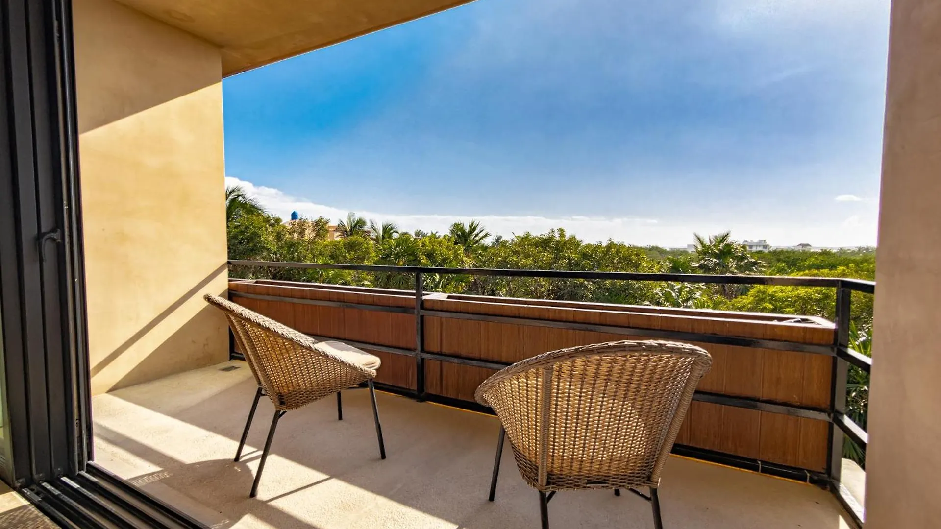 New Modern Apartment 1Bdr - Beach Access Tulum Mexiko
